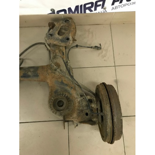 Балка задняя в зборе Fiat Punto 2009-2011 55700696